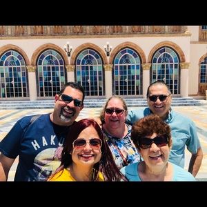 Meet your Posher, Bethzabel